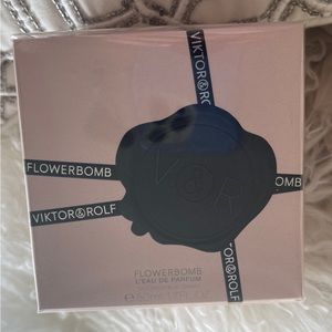 Viktor & Rolf Woman’s Flower Balm Fragrance NEW IN BOX